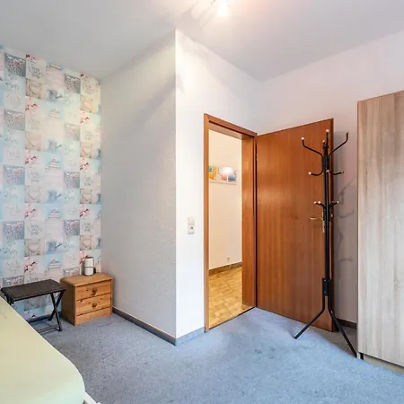 Grosses Haus In Apartment Woerrstadt