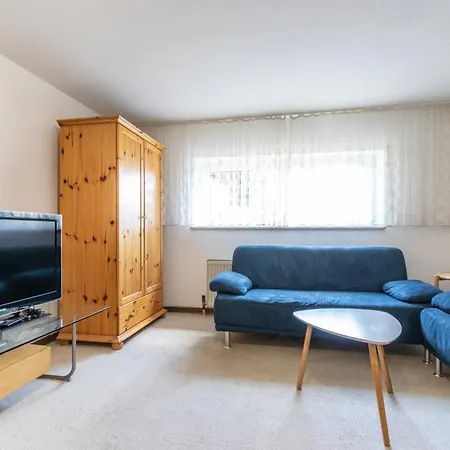 Grosses Haus In Apartment Woerrstadt