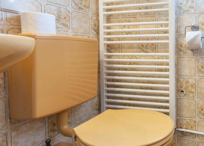 Grosses Haus In Apartament *